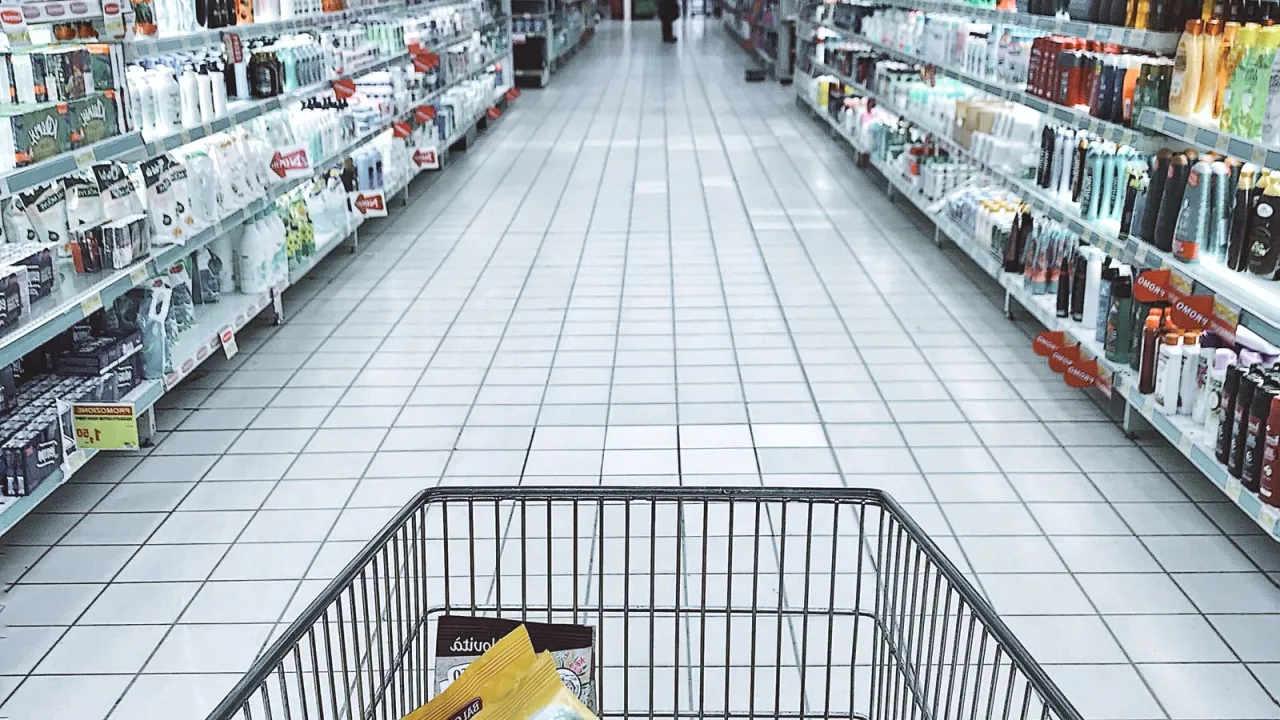 Market reyonunda kırtasiye ürünleri
